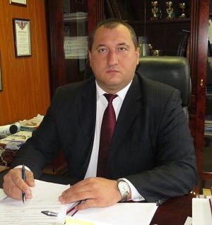 Михаил Миненков поздравил с юбилеем главу Минздрава Ставрополья Юрия Литвинова