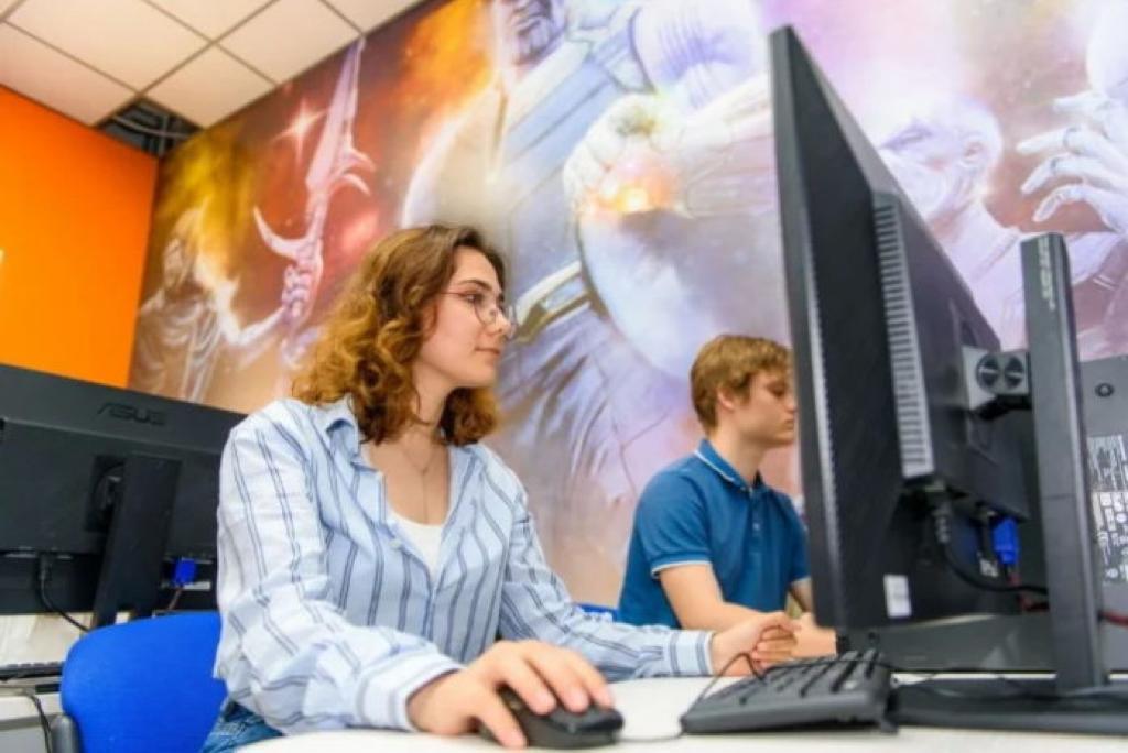 В Невинномысске открыт набор в компьютерную Академию TOP