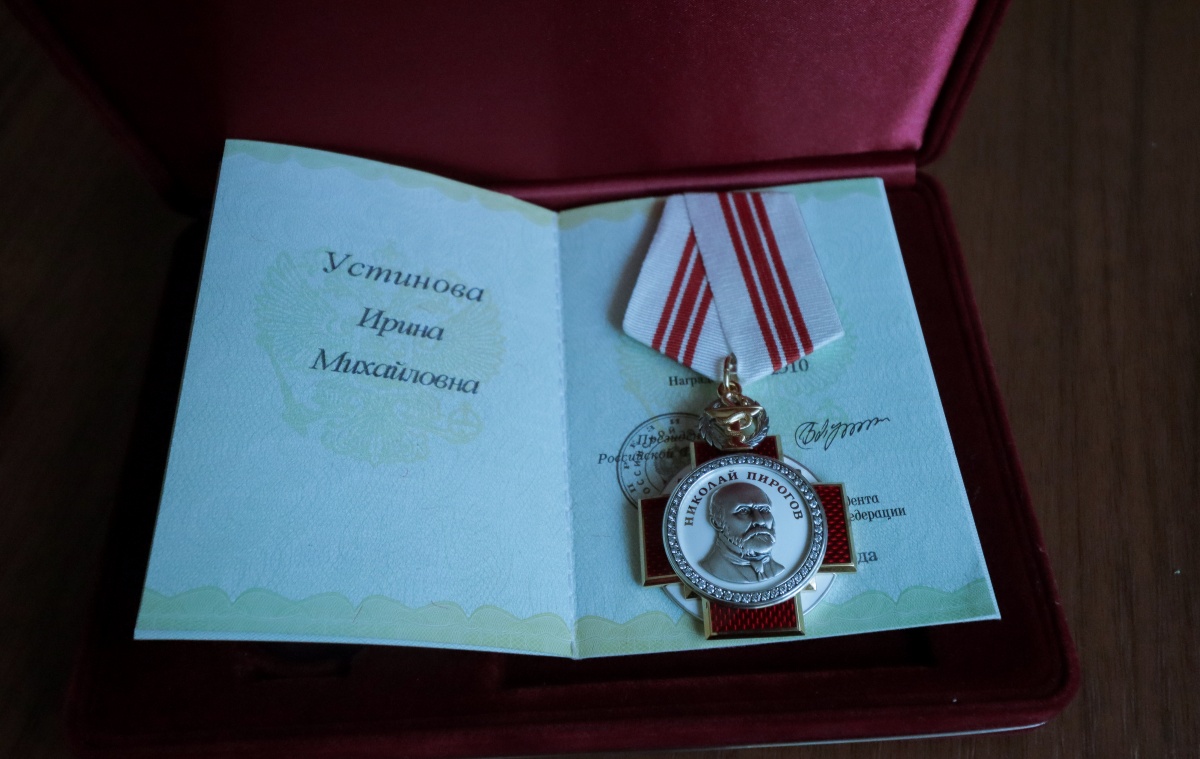 Глава Невинномысска поздравил с Днём рождения начальника местного отдела Роспотребнадзора 
