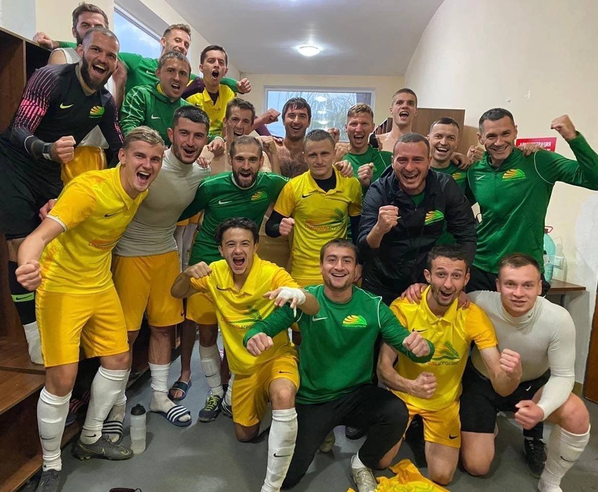Глава Невинномысска поздравил «СтавропольАгроСоюз» с хорошей игрой 