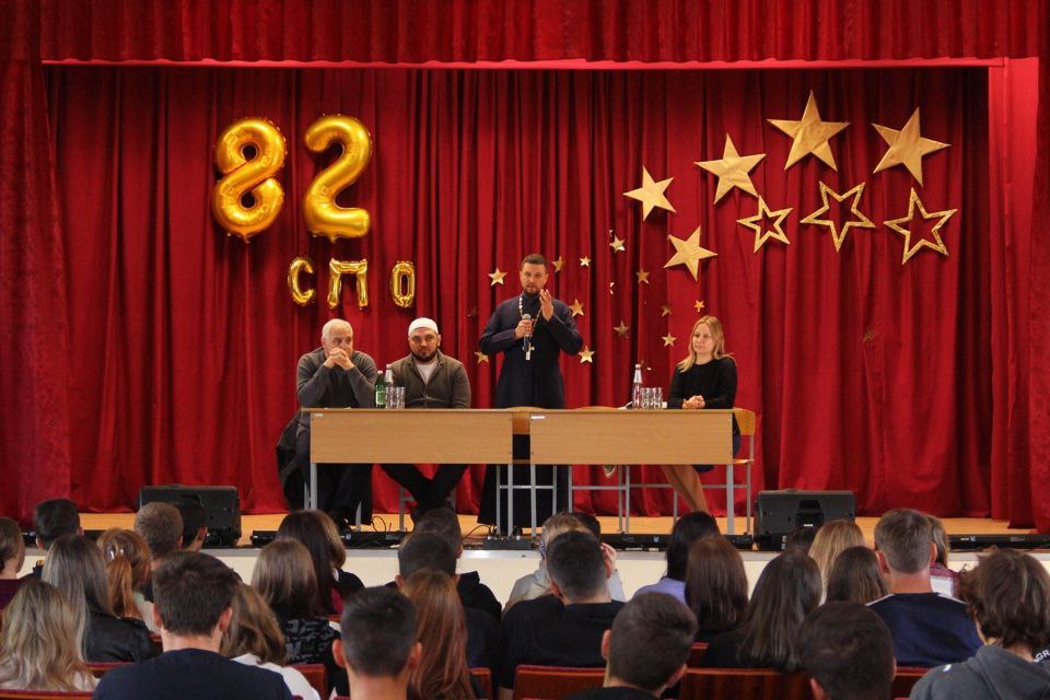 Невинномысские студенты обсудили профилактику терроризма