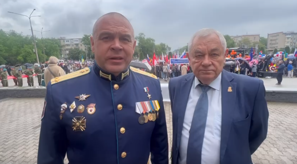 Глава Невинномысска Михаил Миненков поздравил горожан с Днем Победы 