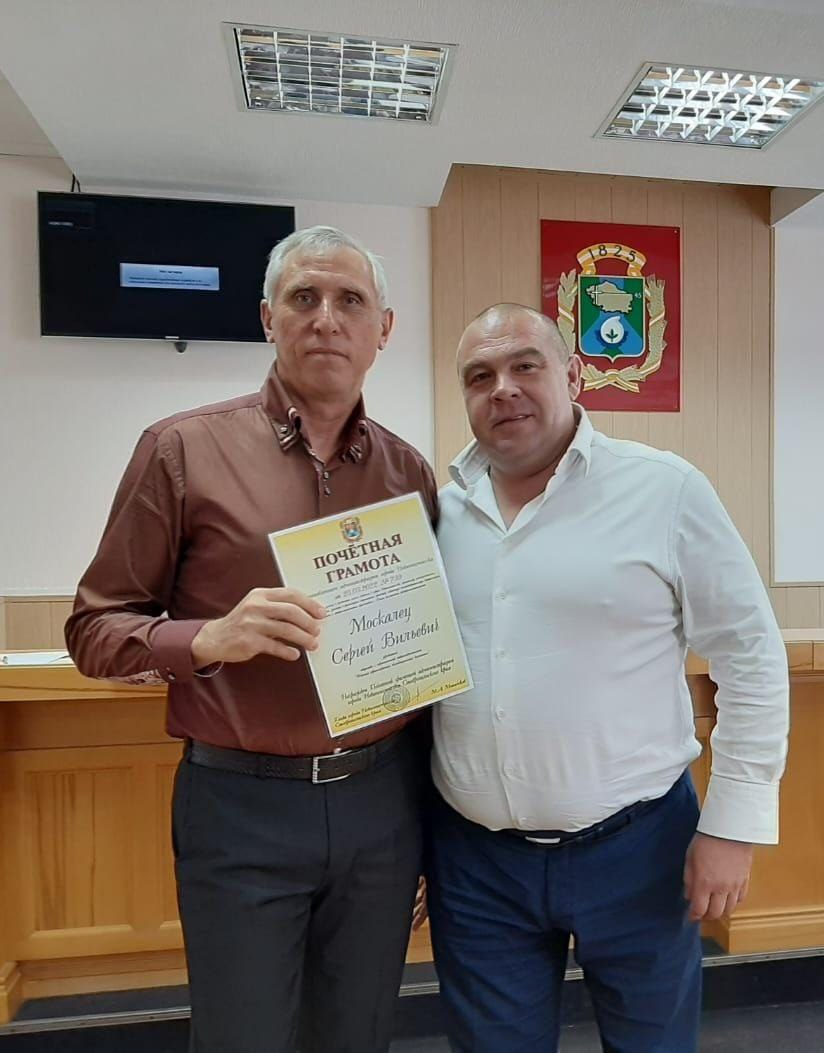 Михаил Миненков поздравил с днем рождения депутата Думы Невинномысска 