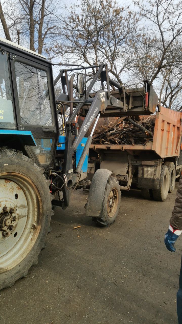 В Невинномысске устранили несанкционированный навал мусора