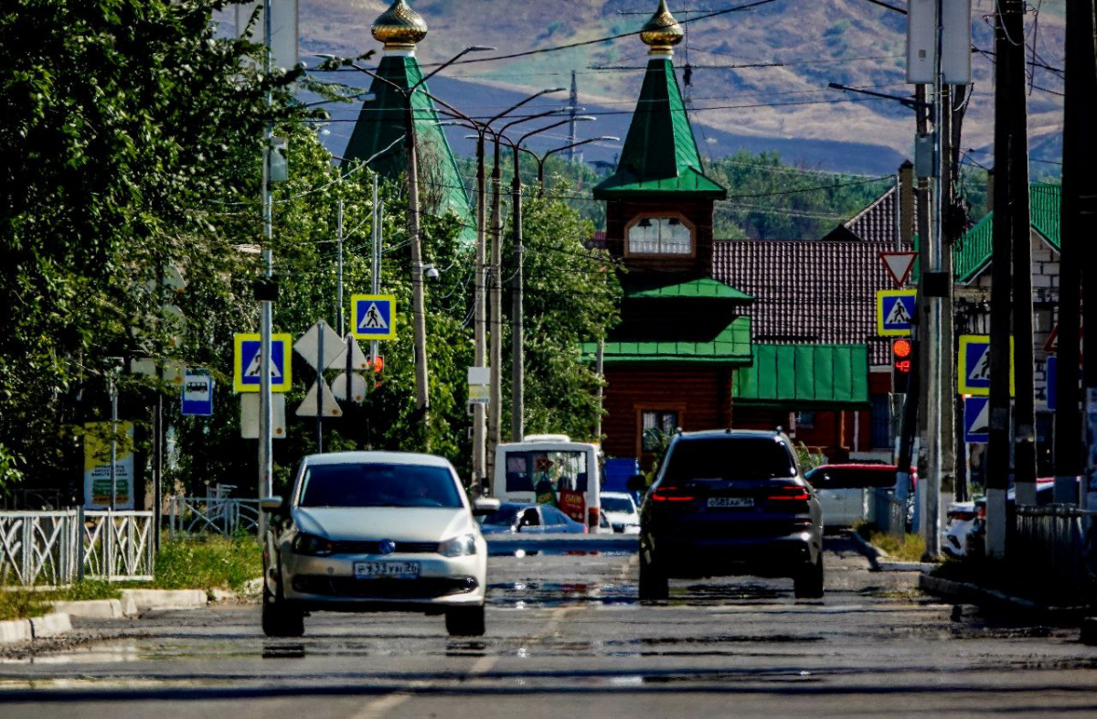 Невинномысцев поздравили с Днем тренера