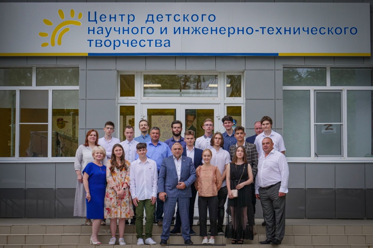 Свой день рождения отмечает благотворительный Фонд Андрея Мельниченко