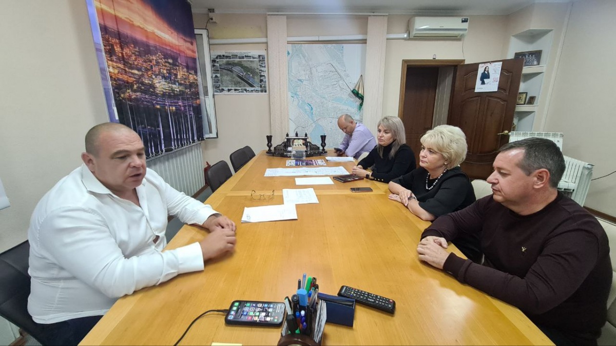 Михаил Миненков встретился с финалистом конкурса «Учитель года» Дмитрием Воробьевым