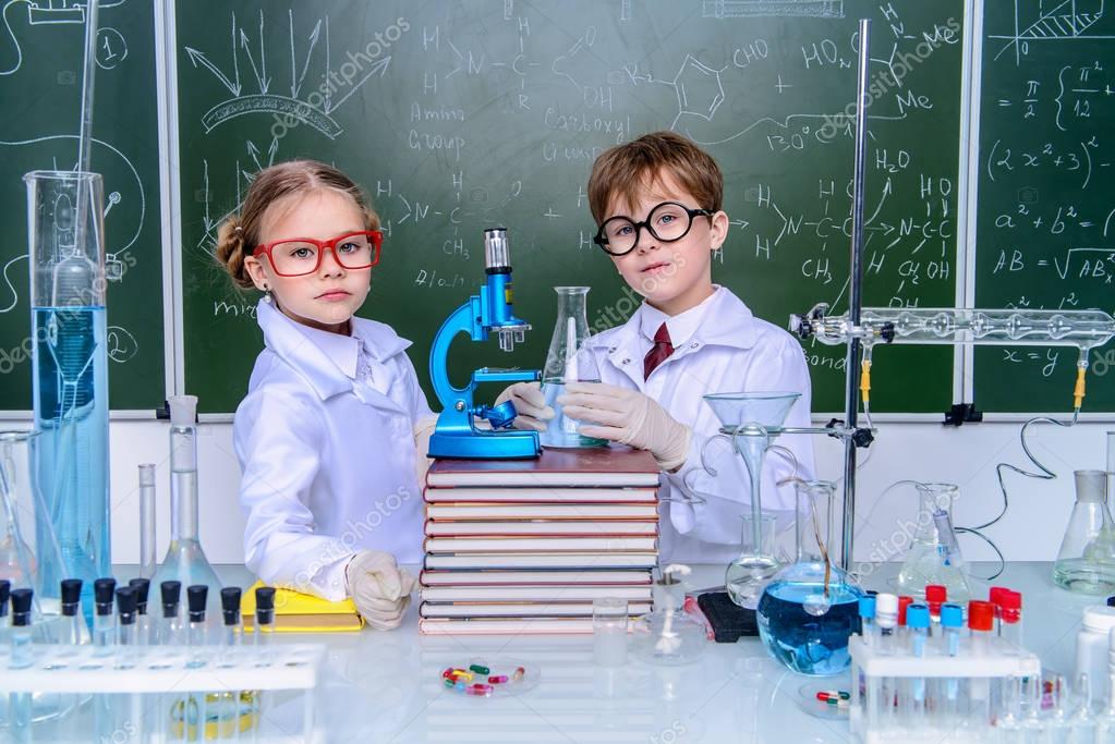 Юные исследователи науке и технике. Ребенок ученый. Образ ученого для ребенка. Ученые для детей дошкольников. Научные проекты школьников.