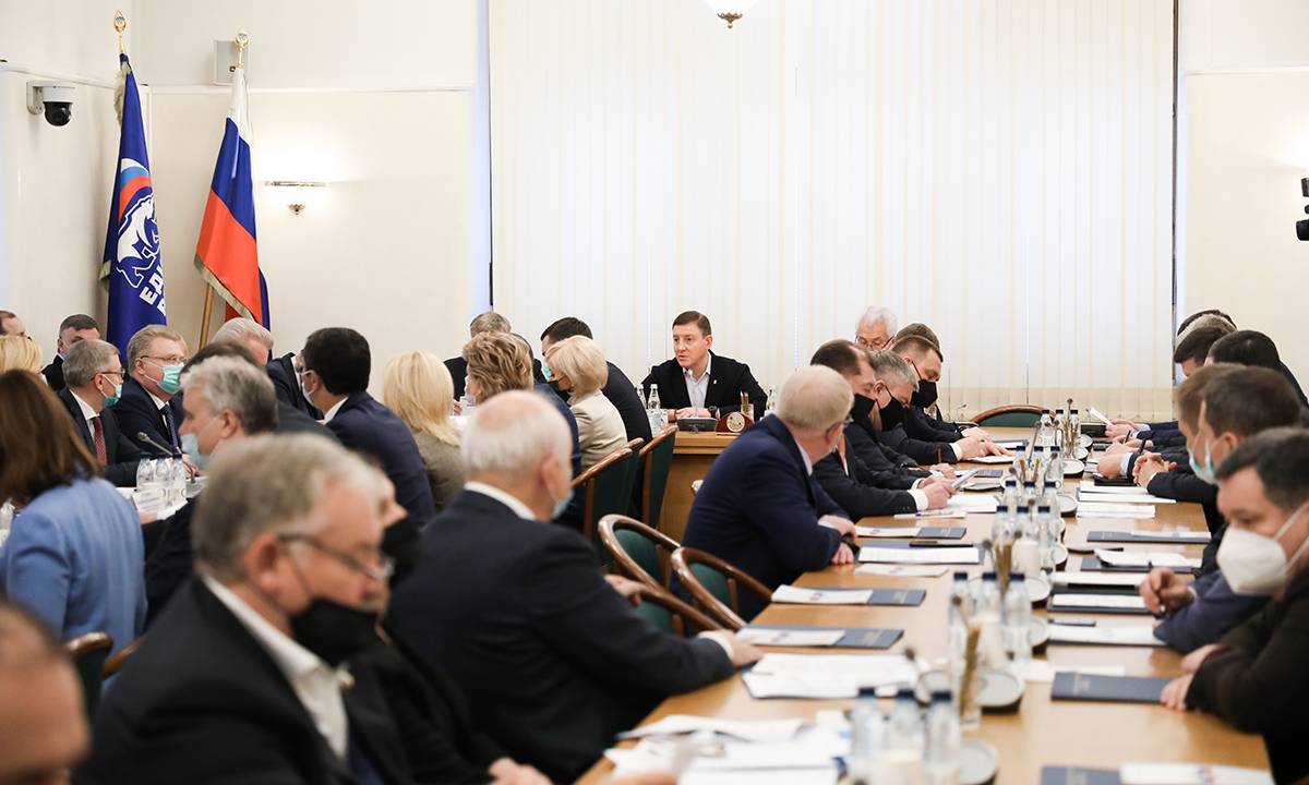 «Единая Россия» обозначила планы на весеннюю сессию 