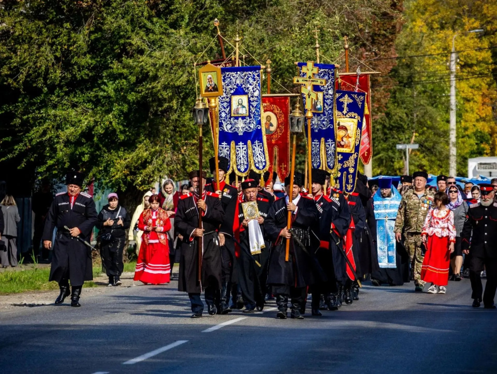 В Невинномысске прошел традиционный Крестный ход